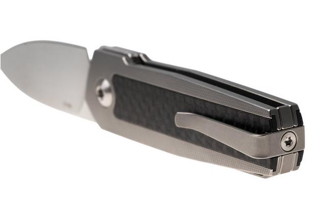Afbeelding voor Ansø of Denmark ARN Flipper AD-ARN-CF Stonewashed RWL34, Titanium, Carbon Fiber Inlay, zakmes Jens Ansø design