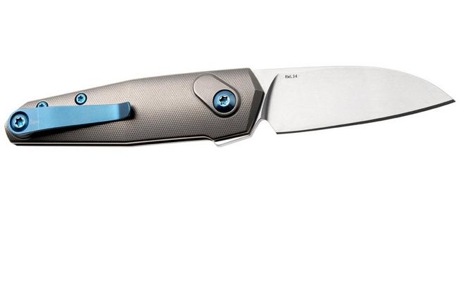 Bild für Ansø of Denmark Aros 2.0, ARO-GRY-BLU-TI, Stonewashed RWL34, Grey Titanium, Blue Hardware, Titanium Backspacer, Taschenmesser, Jens Ansø Design