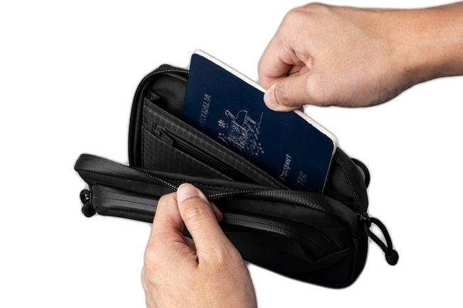 Afbeelding voor Alpaka Gear Bravo Passport Pouch AD010990118 Black, Axoflux 210D, reisportemonnee