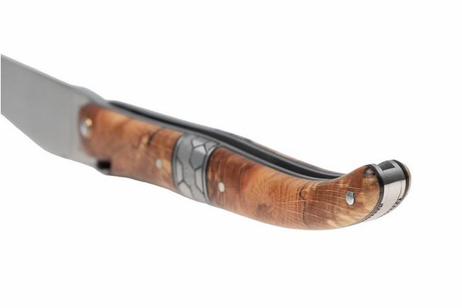 Obraz dla Nóż składany Laguiole en Aubrac Unique Piece 01-UP Full Handle, Beech Wood, Hand Carved Engravings