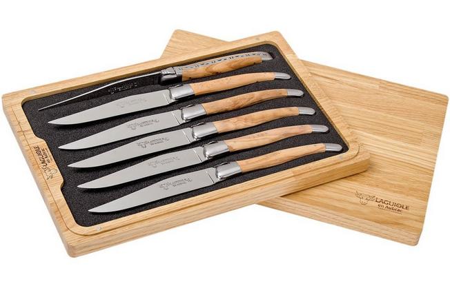 Forge de Laguiole Dinner/steak knives with walnut wood handle,  high-polished finish, set of 6