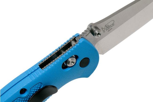 Benchmade Mini Griptilian AXIS Lock Knife Blue (2.91 Satin Serr) 556S-BLU  - Blade HQ