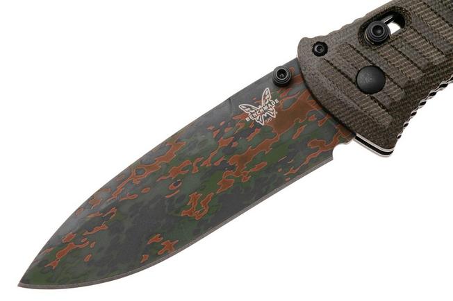 Afbeelding voor Benchmade Presidio II 570CAMO-2601, 2026 Shot Show Limited Edition, Flecktarn Camo Cerakote CPM S30V, Brown Canvas Micarta zakmes