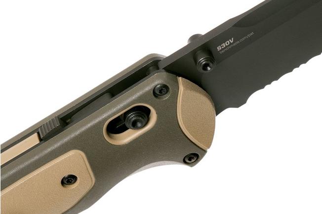 Imagen para Benchmade Boost Federal Government Exclusive 590SBK-1 Tan Serrated navaja