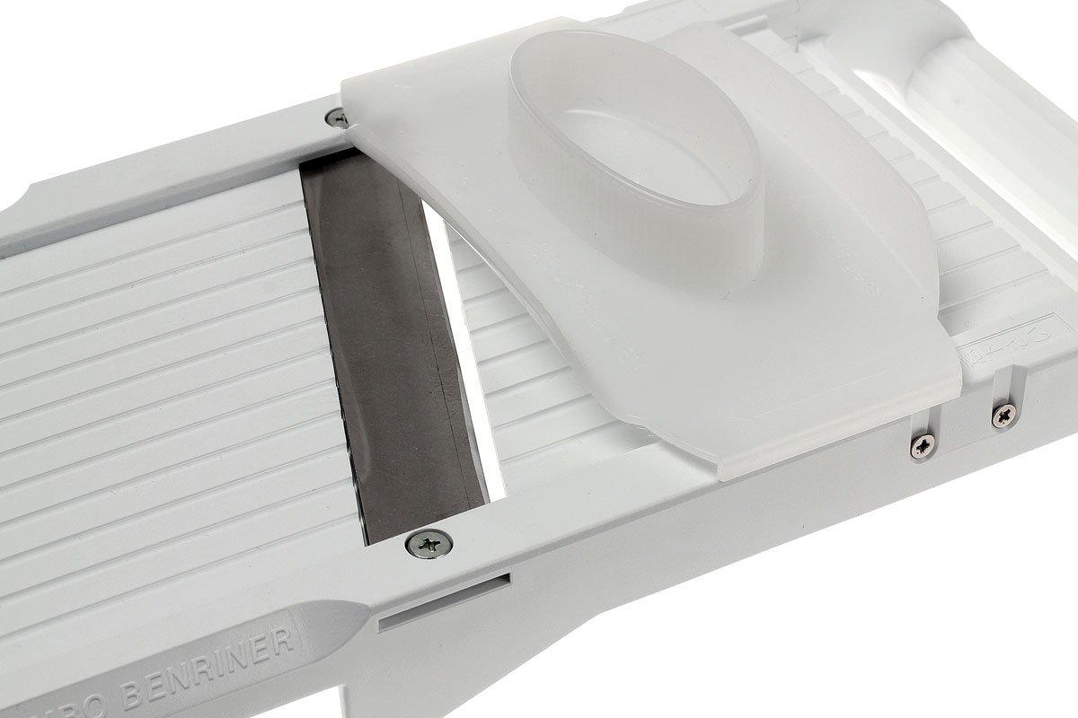 Benriner Mandoline Jumbo Slicer, Japanese Stainless Steel Blade, Beige