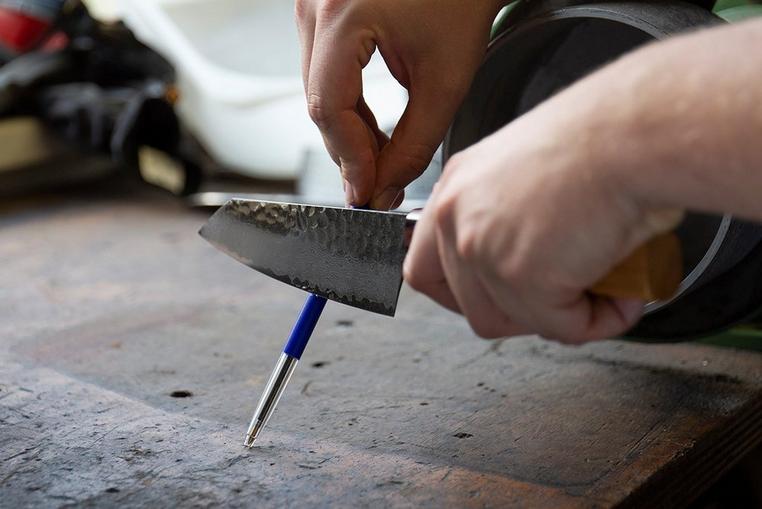 With which sharpening stone should I start? Five tests to