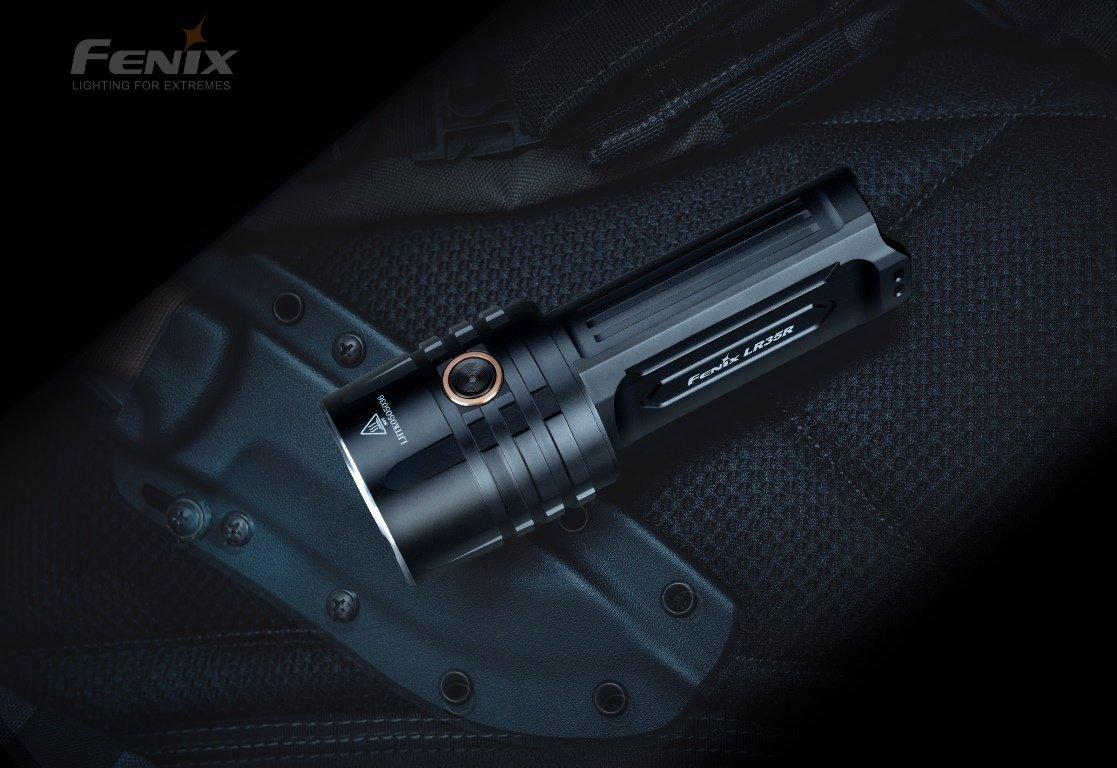Nieuw: Fenix LR35R oplaadbare zaklamp