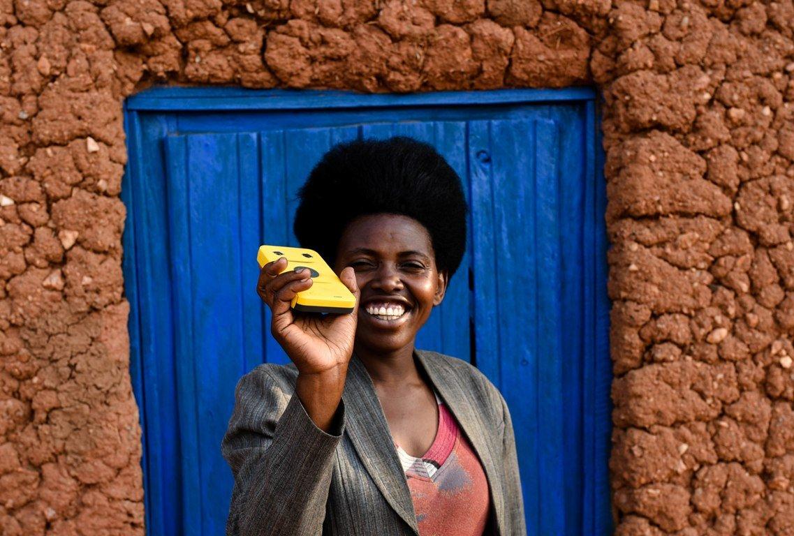 Hoe werkt een zaklamp zonder batterijen? 