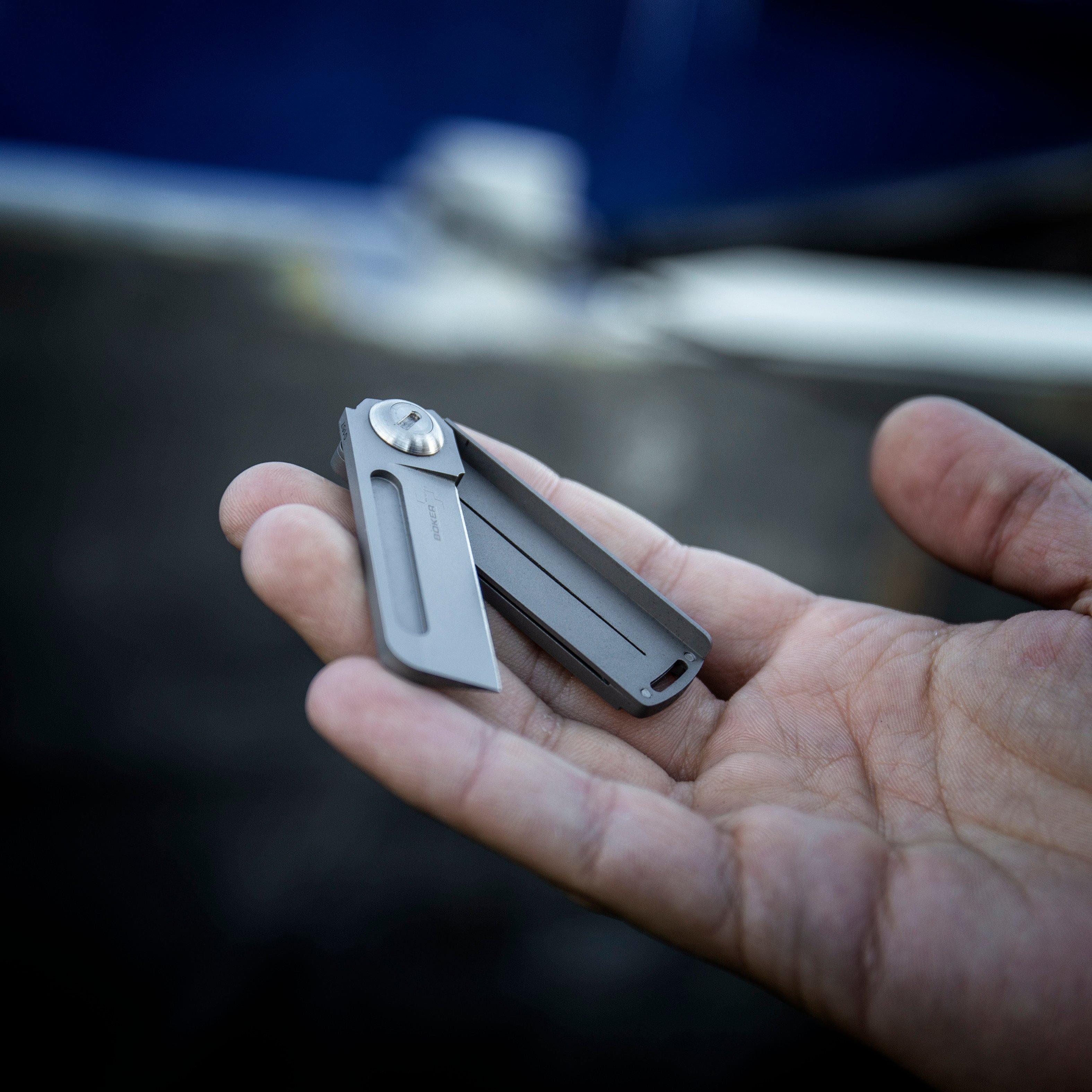 Que veut dire 'couteau EDC Everyday Carry' ?