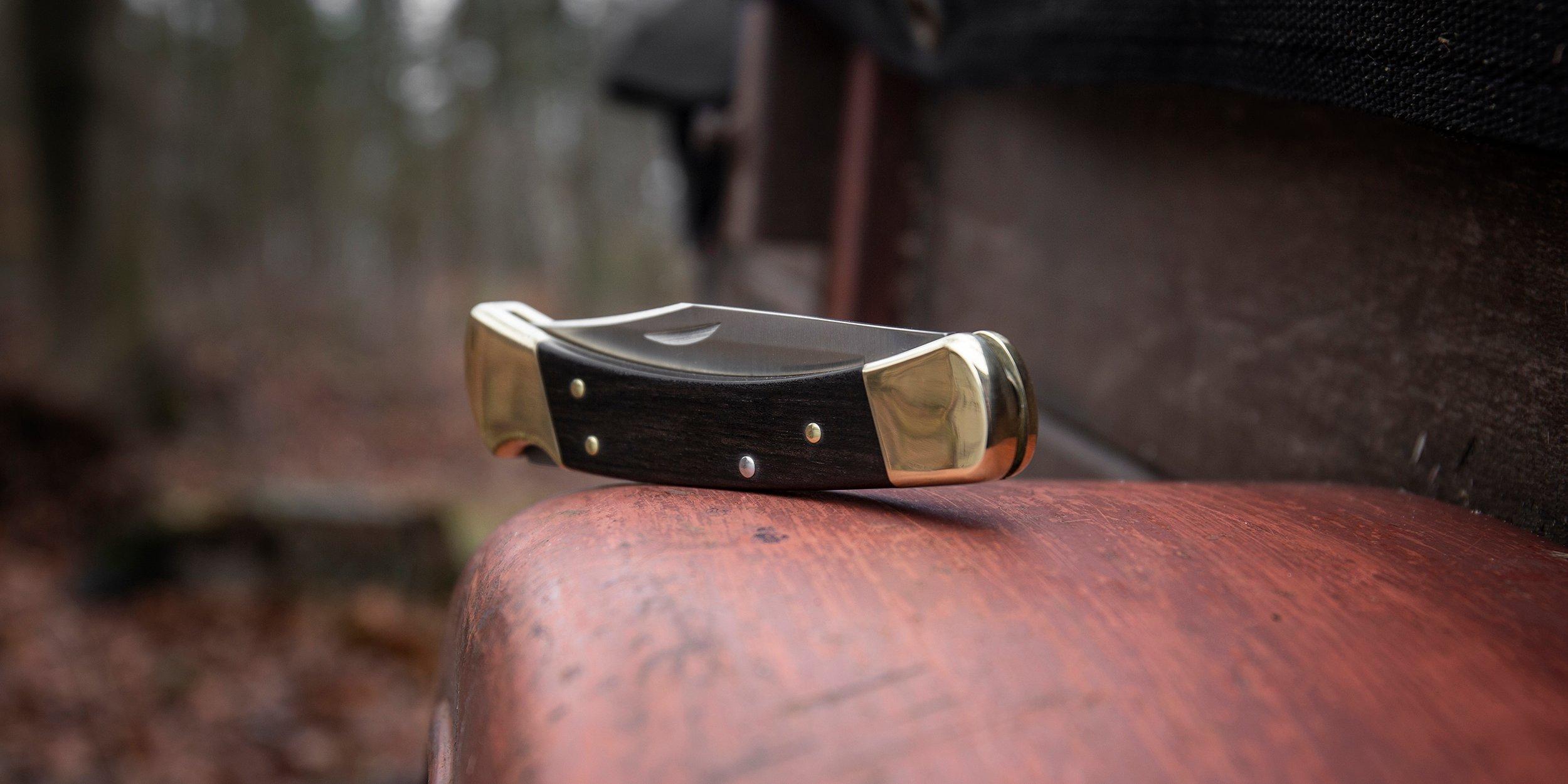 Buck 110 met ebbenhout!