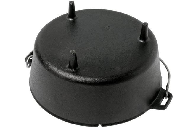 Camp Chef Cast-Iron Deluxe Dutch Oven, Black