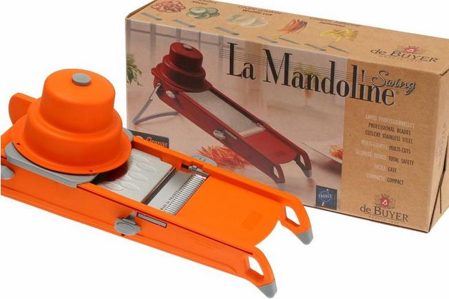 Mandoline avec poussoir : 4 découpes différentes possibles