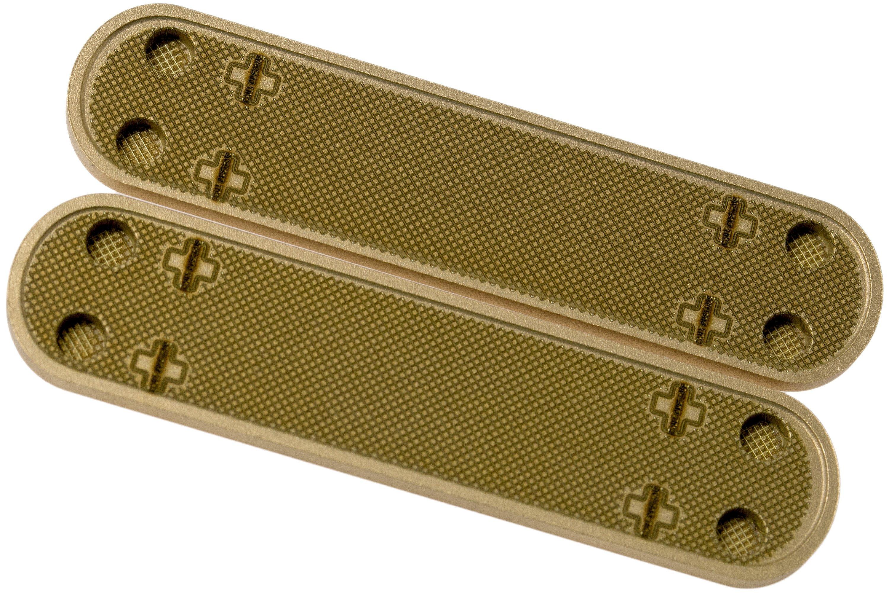 Daily Customs 58.2 Plain Brass P10009491 Victorinox scales