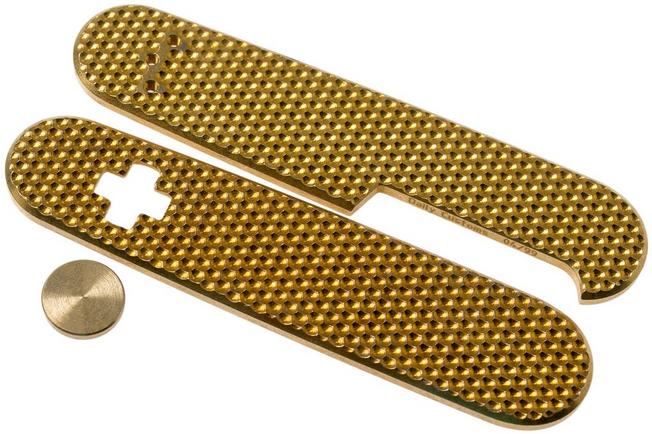 Daily Customs 91.3 Golfball BS Pattern, Brass P10012431 Victorinox scales