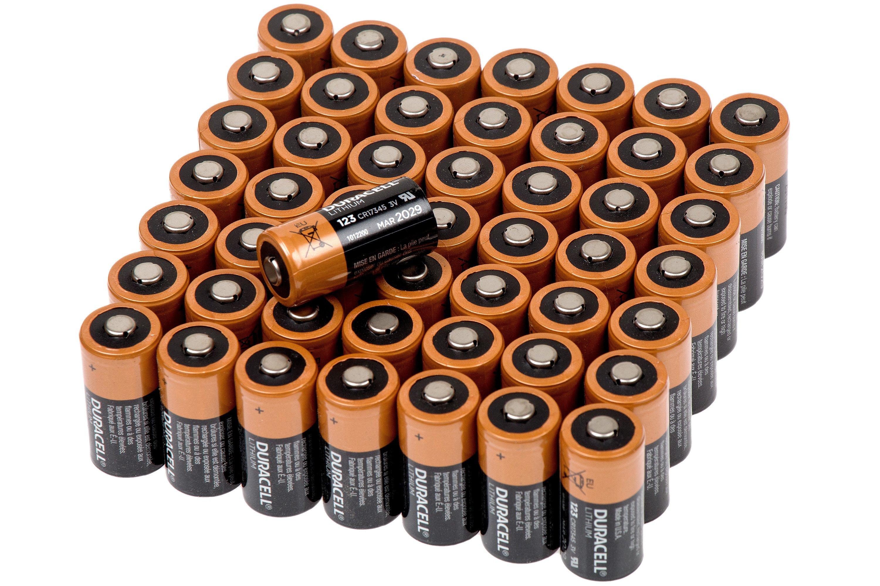 Duracell - Pile CR123A. Lot de 50 pièces.  Achetez à prix avantageux chez  knivesandtools.be