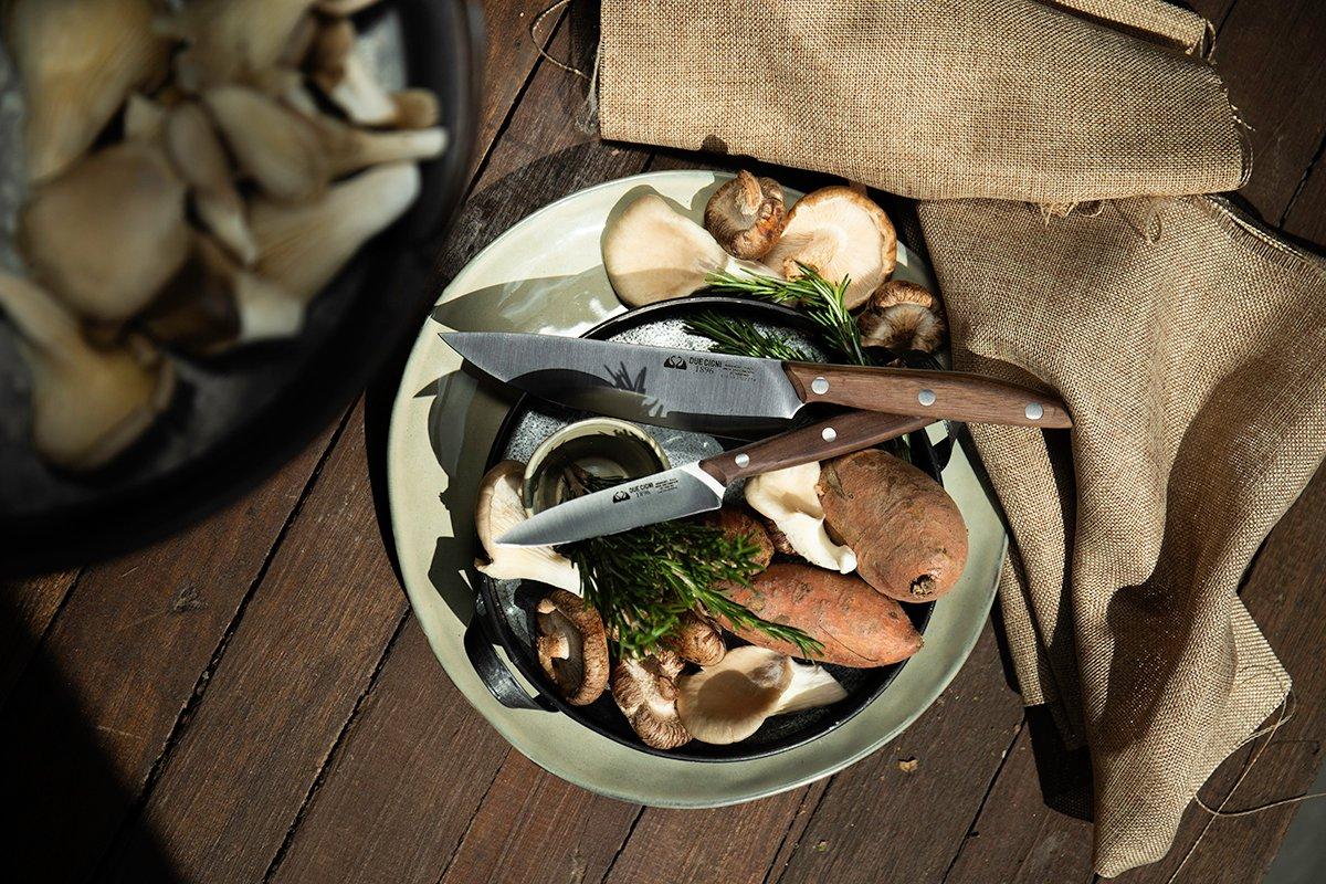 Due Cigni 1896 Walnut kitchen knives