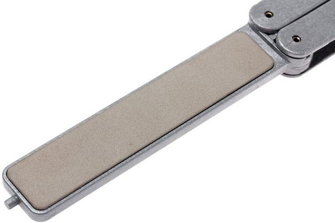 EZE-LAP Knife Sharpener: EZE-LAP Diamond Sharpener, 8 Round