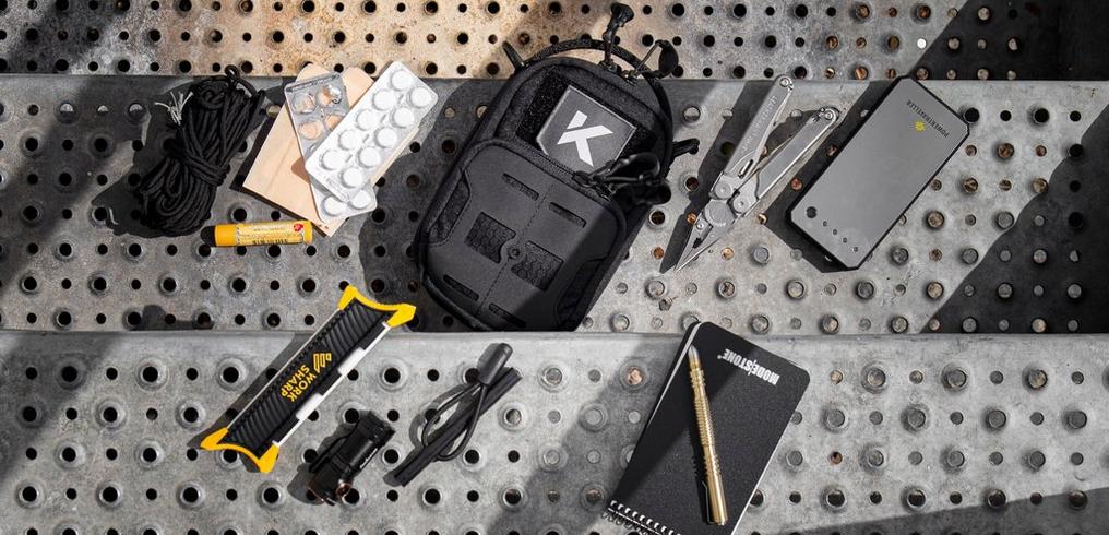 8 essentials for your EDC-pouch