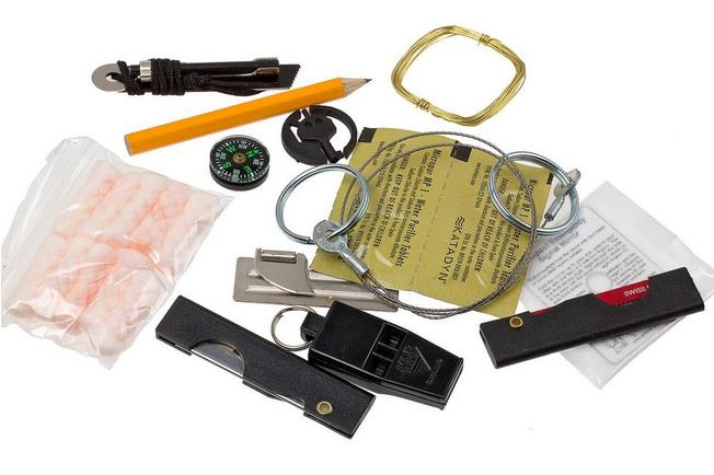 Pocket survival clearance kit