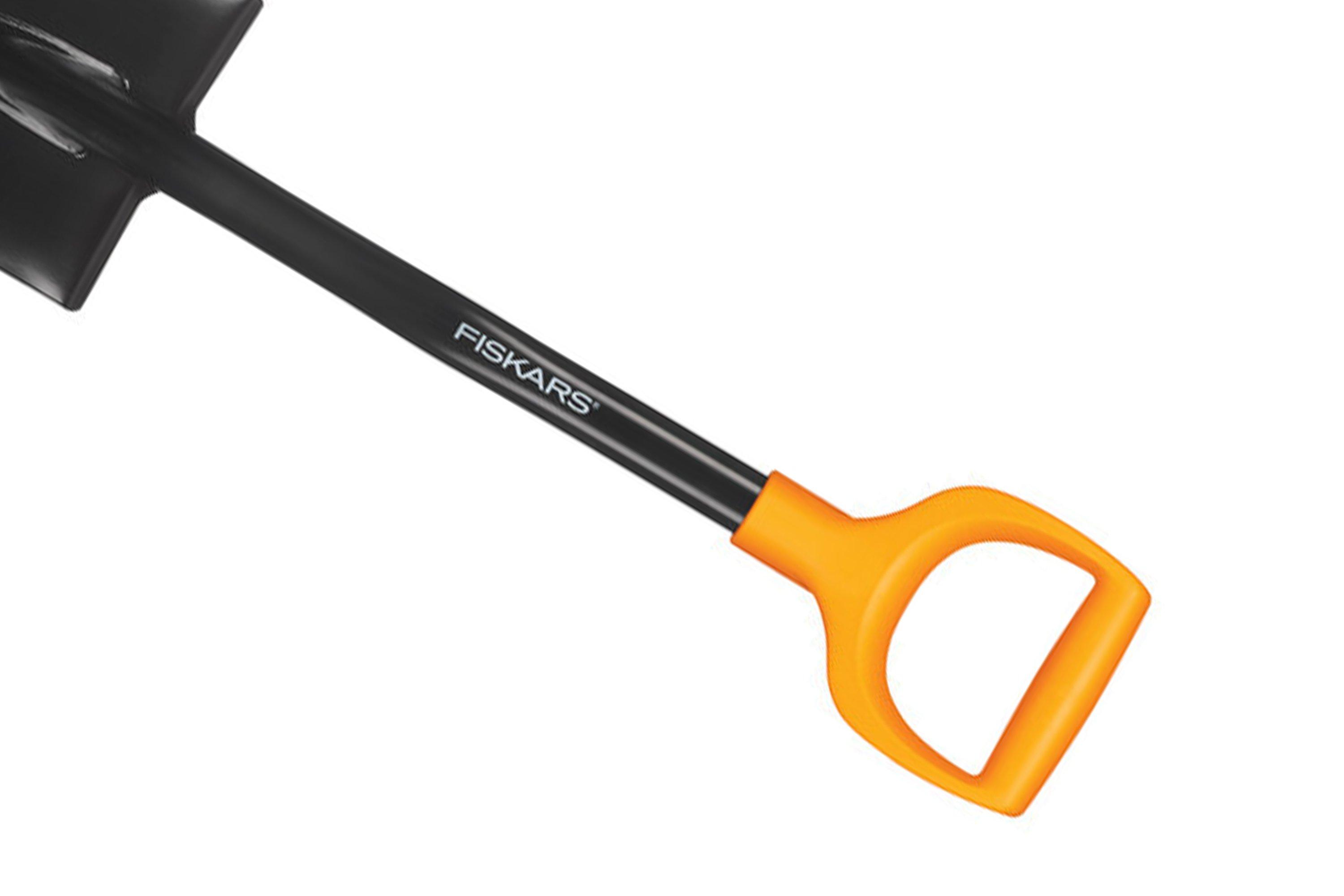 Fiskars 2024 spade shovel