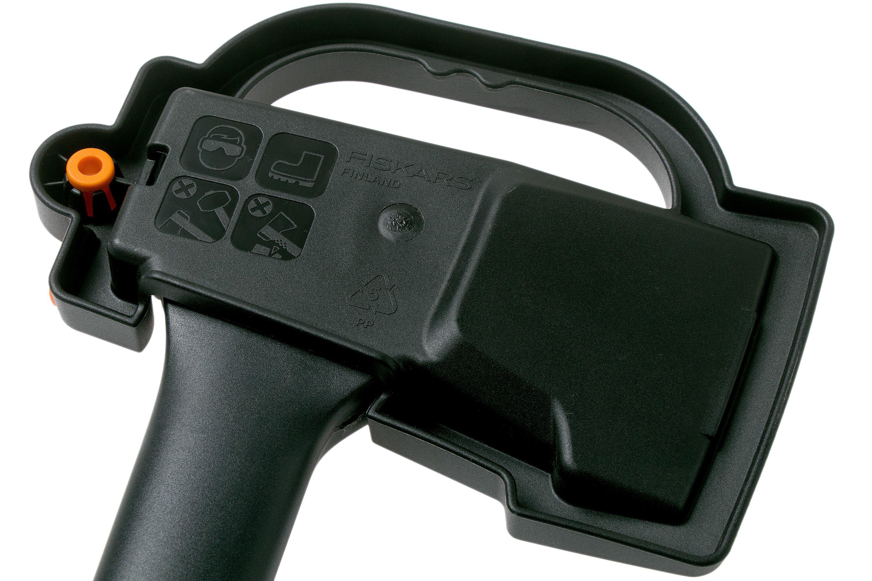 Fiskars A10 Universalaxt, 1051085 | Günstiger shoppen bei knivesandtools.de