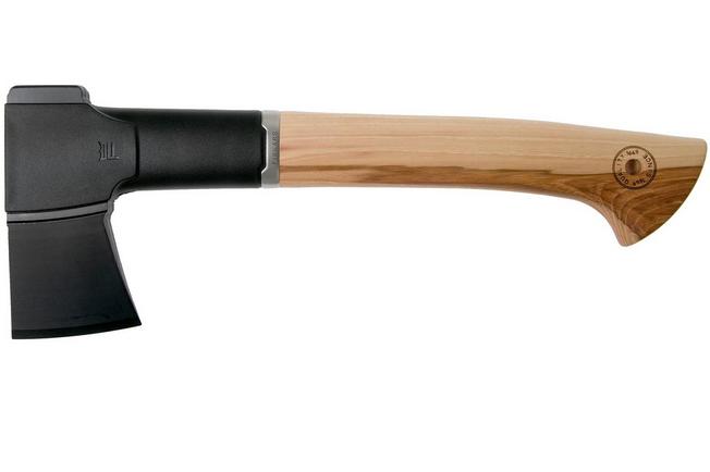 Fiskars Norden chopping axe N7 with sharpener