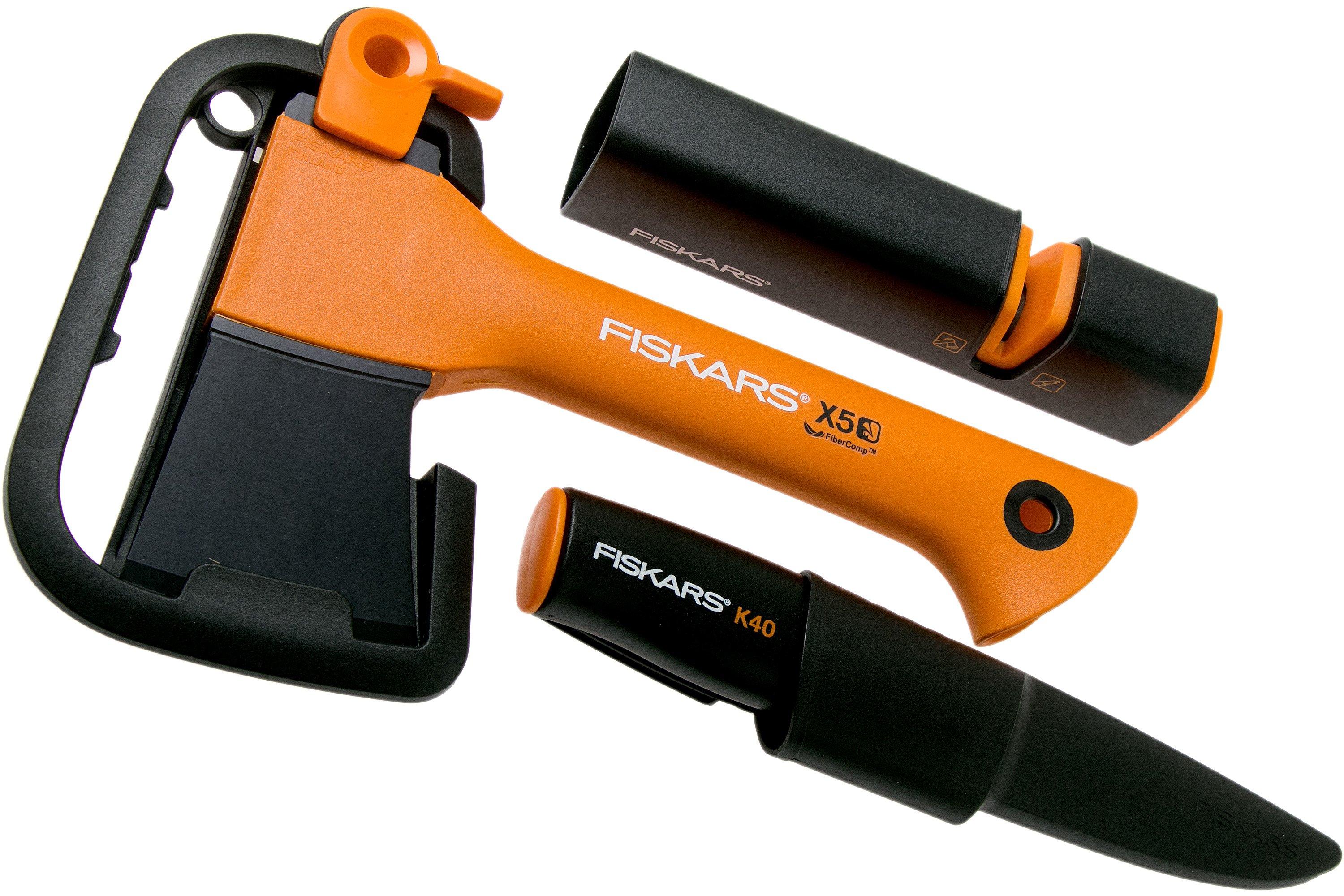 Fiskars X5 fireplace set with axe, knife and sharpener Advantageously