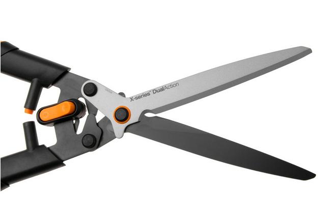 Afbeelding voor Fiskars DualAction X-series HSX96, 1080134, Bypass, heggenschaar