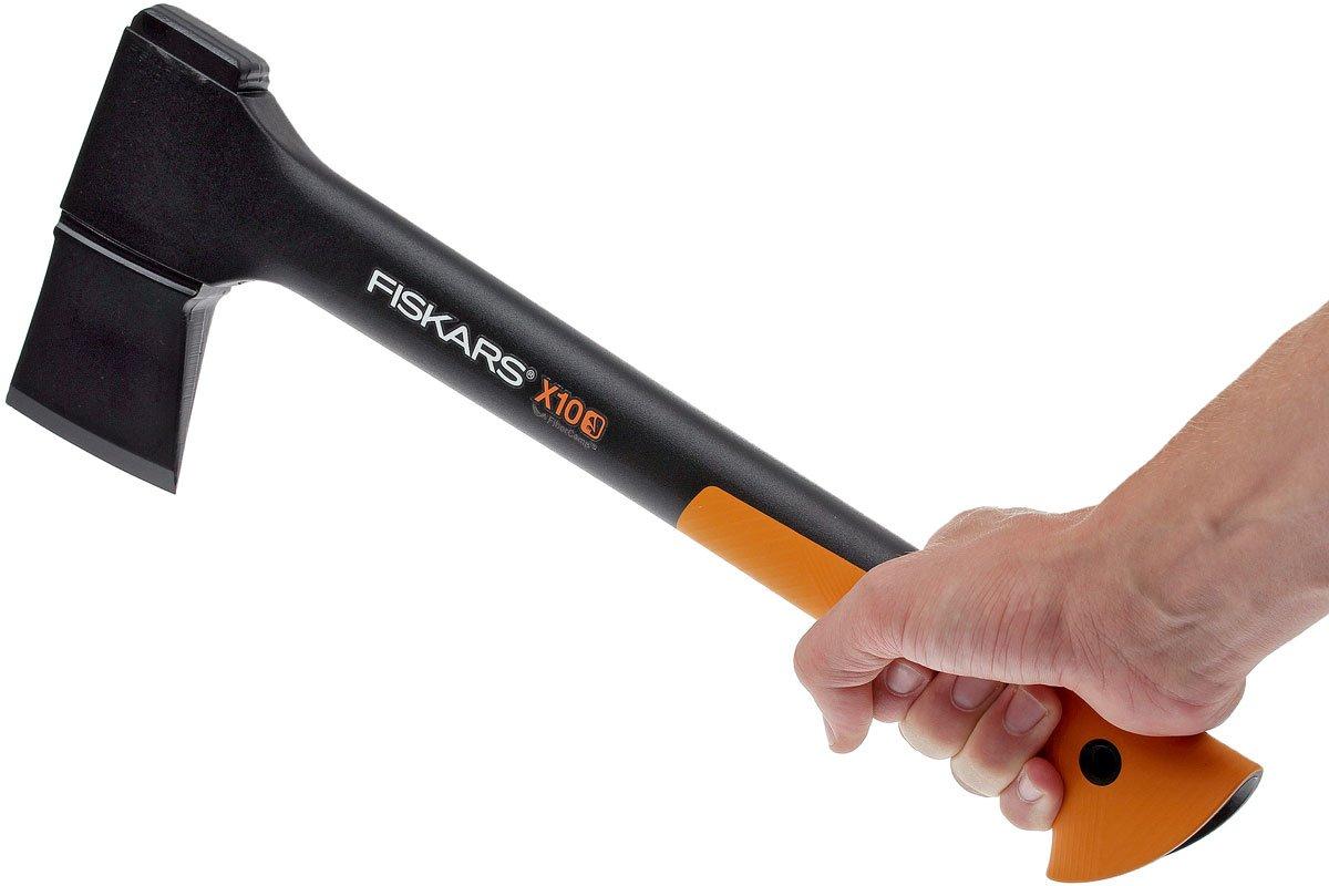  Fiskars 1055686 1015619 Hacha Universal, X10 (Length: 44 cm),  Standard : Patio, Lawn & Garden