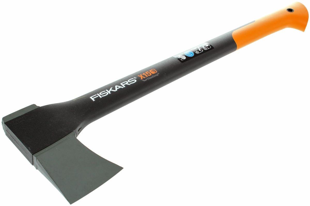 Fiskars X 15 universal axe Advantageously shopping at Knivesandtools.co.uk