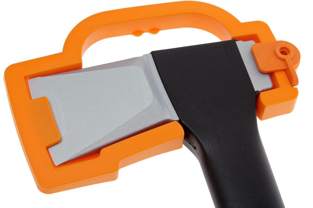 Test : Merlin FISKARS X25 (hache à fendre)