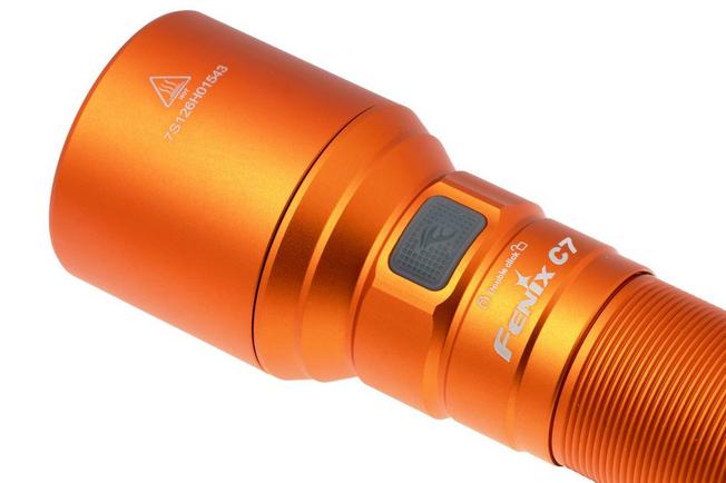 Afbeelding voor Fenix C7 oplaadbare zaklamp, 3000 lumen, oranje