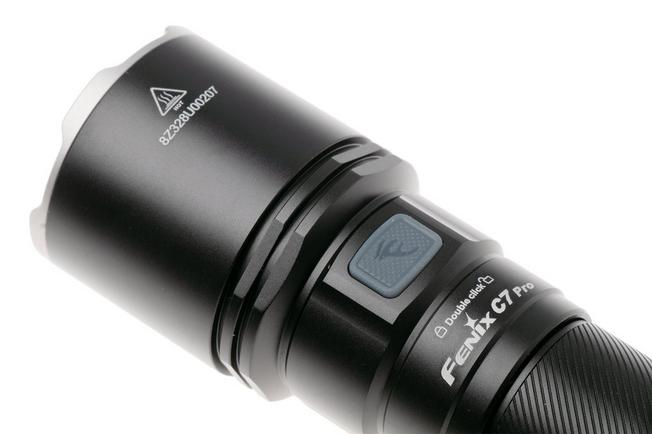 Afbeelding voor Fenix C7 Pro oplaadbare zaklamp, 4600 lumen
