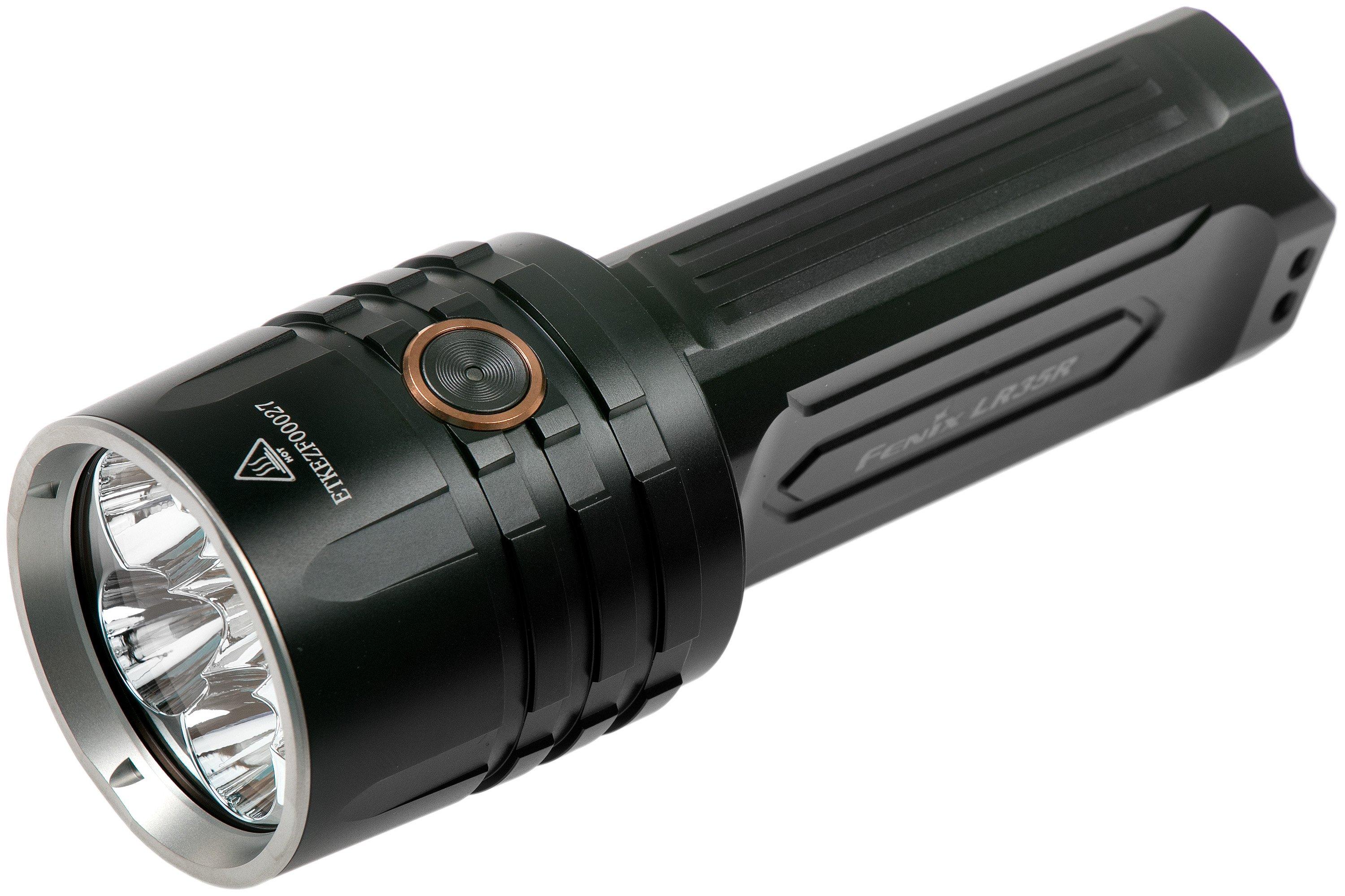 TEST D'UN FAN DE LA LAMPE FENIX LR35R : LED SST40, 10000 LUMENS