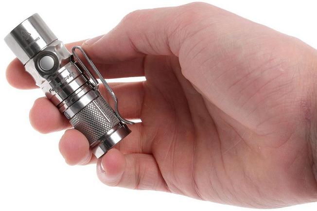 Bild für Fenix RC09 Ti aufladbare LED Taschenlampe - Limited Edition