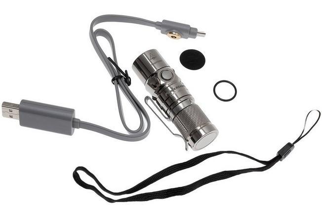 Bild für Fenix RC09 Ti aufladbare LED Taschenlampe - Limited Edition