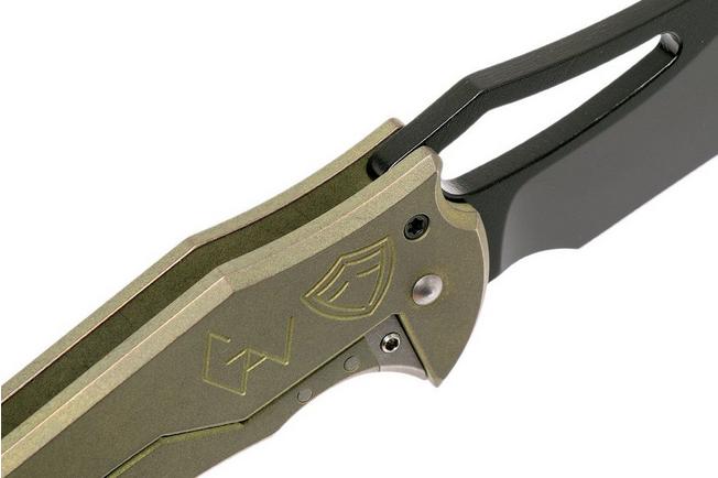 Image for Ferrum Forge Spinner, Gold-coloured Slab Plates, Black Blade, Gavko design