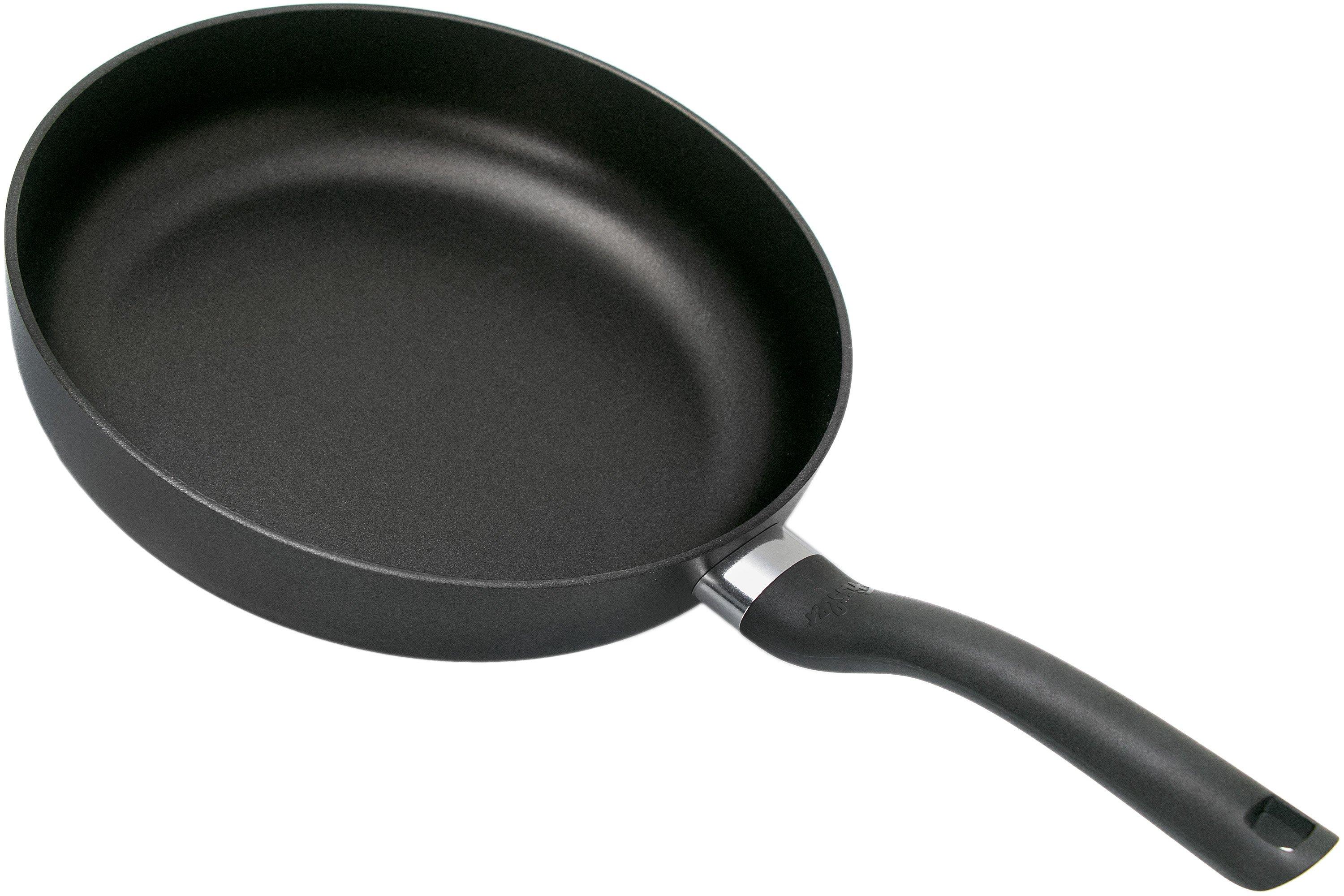 Fissler Cenit 04530026100, 26 cm frying pan Advantageously