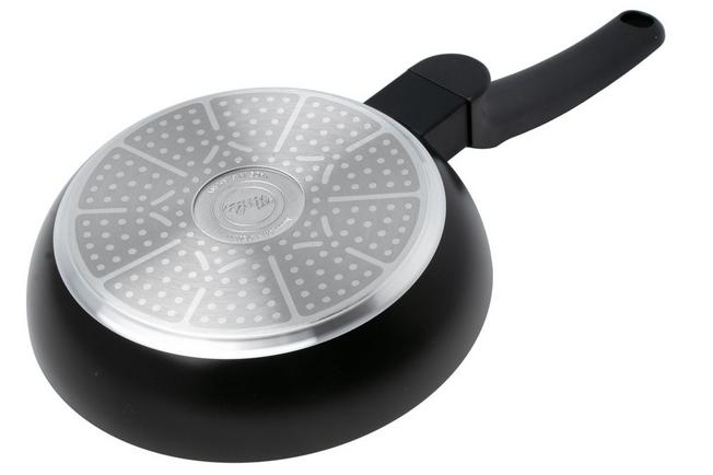 Afbeelding voor Fissler Ceratal Evo Classic 112-001-20-100-0 Black Orbit, koekenpan, 20 cm