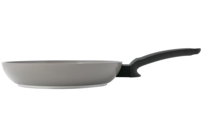 Afbeelding voor Fissler Ceratal Evo Classic 112-002-02-100-0 Warm Grey, 2-delige koekenpannenset, 24 en 28cm