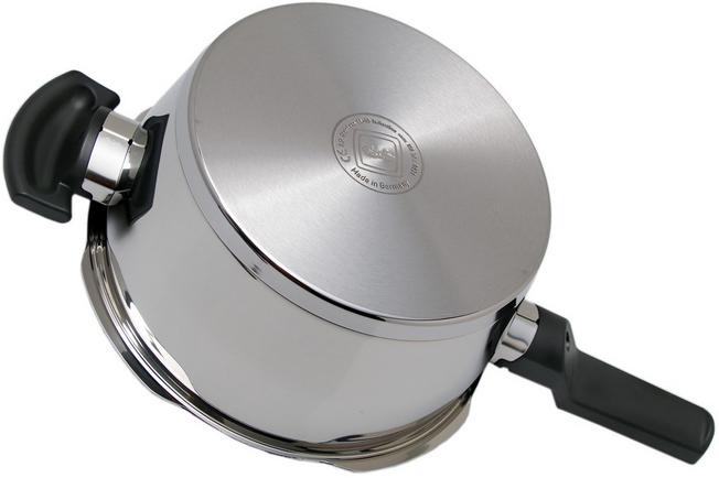 Fissler Vitavit Premium 622-412-04-070 pressure cooker 22 cm, 4.5L with  steam insert