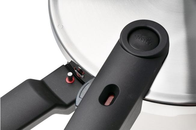 Bild für Fissler Vitaquick Premium 602-410-04-070-0 Schnellkochtopf mit Dämpfeinsatz, 22 cm, 4,5 L