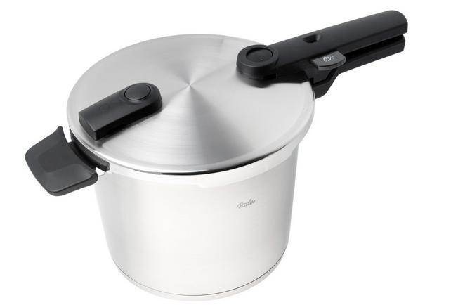 Afbeelding voor Fissler Vitaquick Premium 602-410-13-090-0, 2-delige snelkookpanset 22 cm, 6.0L en 3.5L met stoominzet en glazen deksel