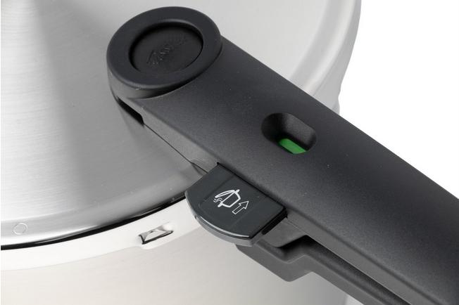 Afbeelding voor Fissler Vitaquick Premium 602-410-13-090-0, 2-delige snelkookpanset 22 cm, 6.0L en 3.5L met stoominzet en glazen deksel