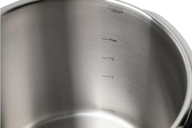 Afbeelding voor Fissler Vitaquick Premium 602-410-13-090-0, 2-delige snelkookpanset 22 cm, 6.0L en 3.5L met stoominzet en glazen deksel