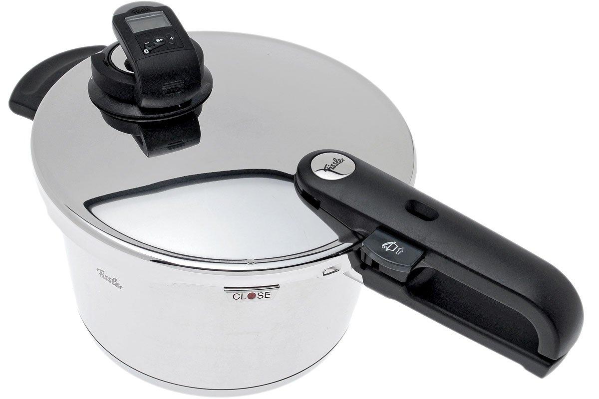 Fissler Vitavit Premium Digital pressure cooker 4 5L with timer