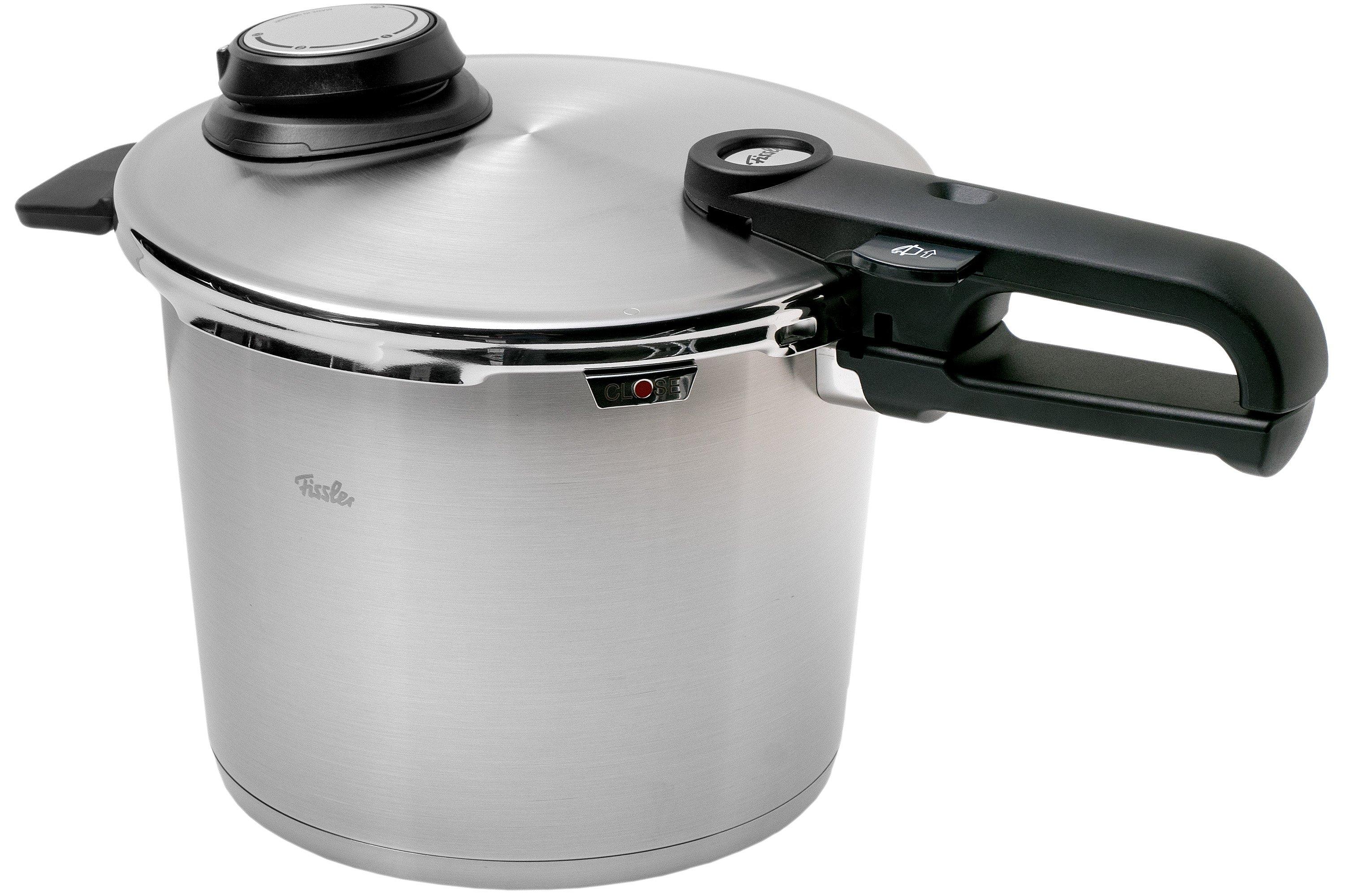 Fissler Vitavit Premium 622-412-06-070 Schnellkochtopf 22 cm, 6,0 L mit  Dampfeinsatz | Günstiger shoppen bei