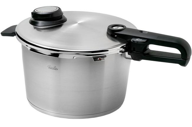 Fissler Vitaquick Pressure Cooker 4L Pressure Skillet Pan with Wire Basket