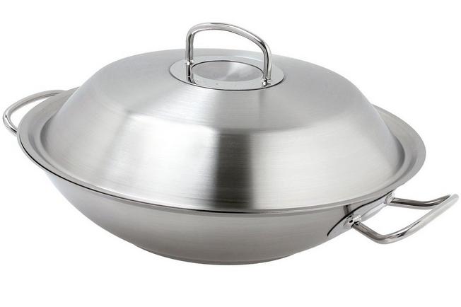 Fissler Original Pro Collection wok with lid, 35 cm Fissler Original Pro Collection wok with lid, 35 cm