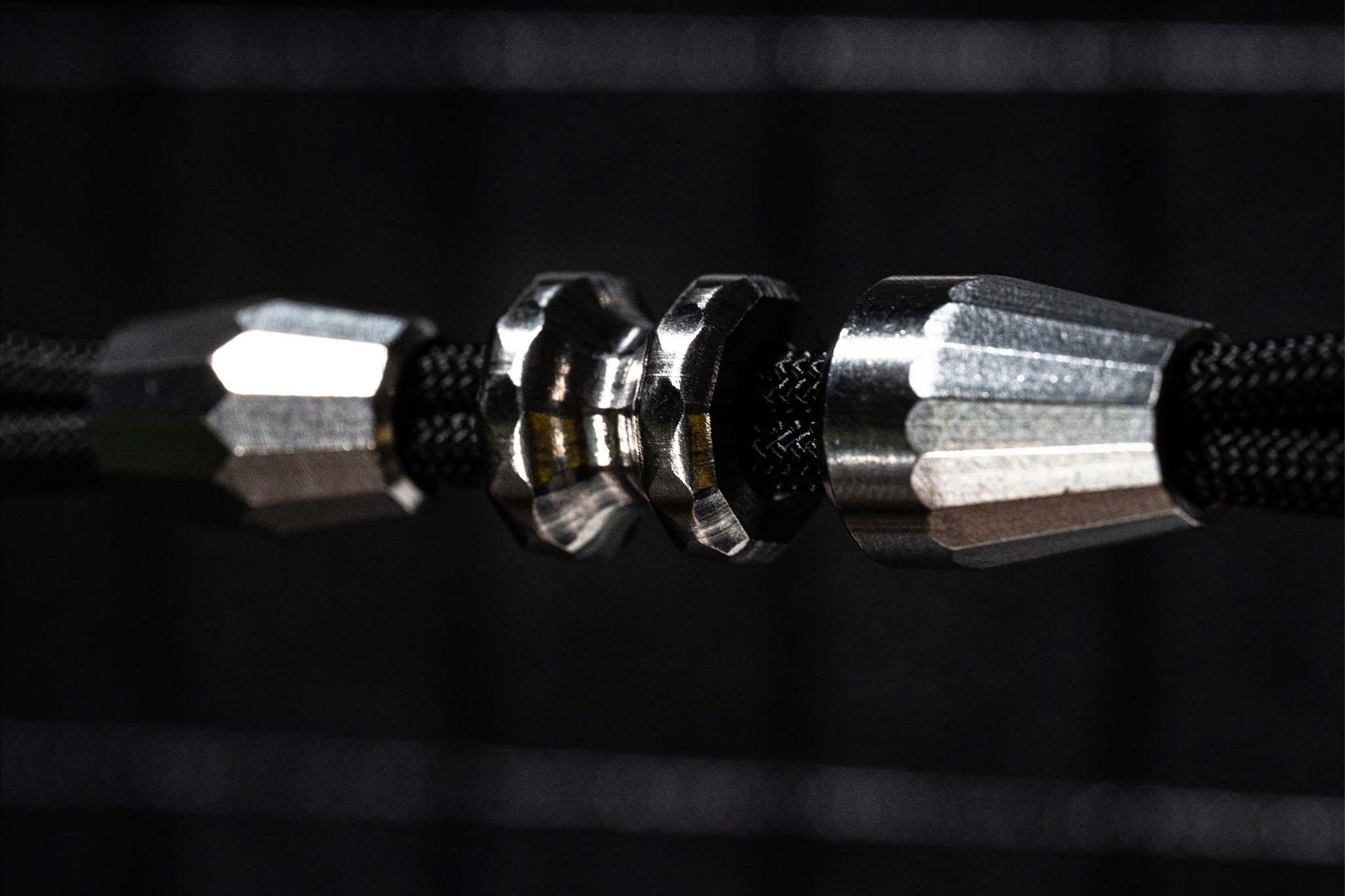 Flytanium FLY-1444 Prism, Stonewashed Titanium Bead | Achetez à prix ...